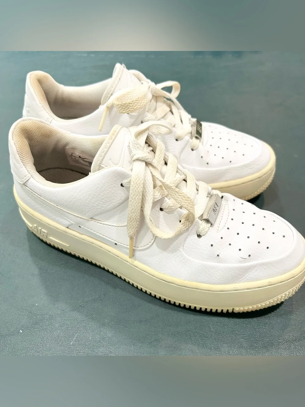 Nike Air Force 1 One AF1 Sneakers Shoes Triple White Women’s Size 8 AR5339-100